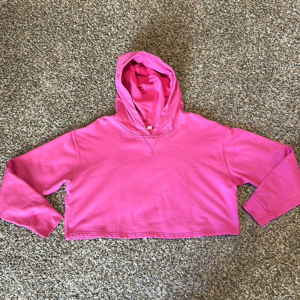 Lululemon All Yours Cropped Hoodie in Sonic Pink Sz 18